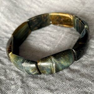Blue Tiger’s Eye Stretch Bracelet
